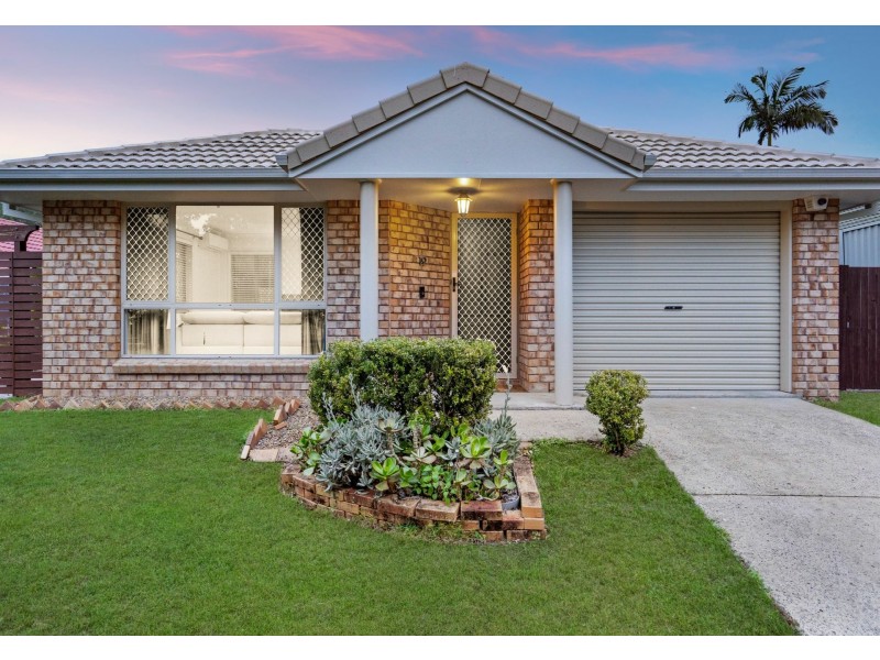 19 Robinson Crescent, Runcorn QLD 4113