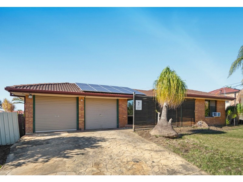 149 Emerald Drive, Regents Park QLD 4118