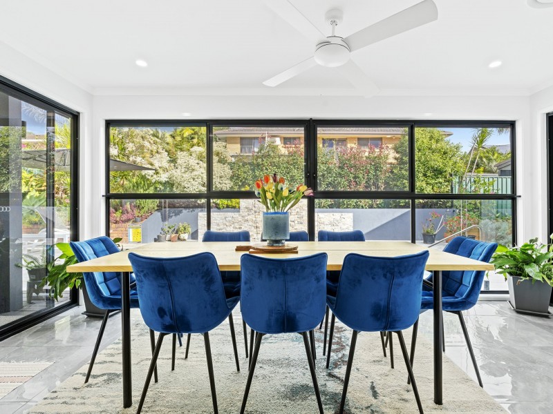 11 Kernow Street, Robertson QLD 4109