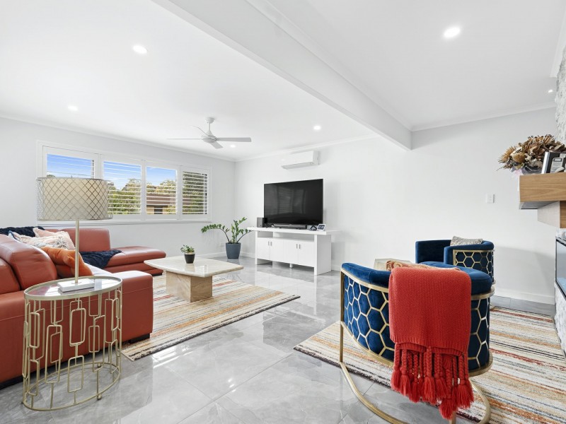11 Kernow Street, Robertson QLD 4109