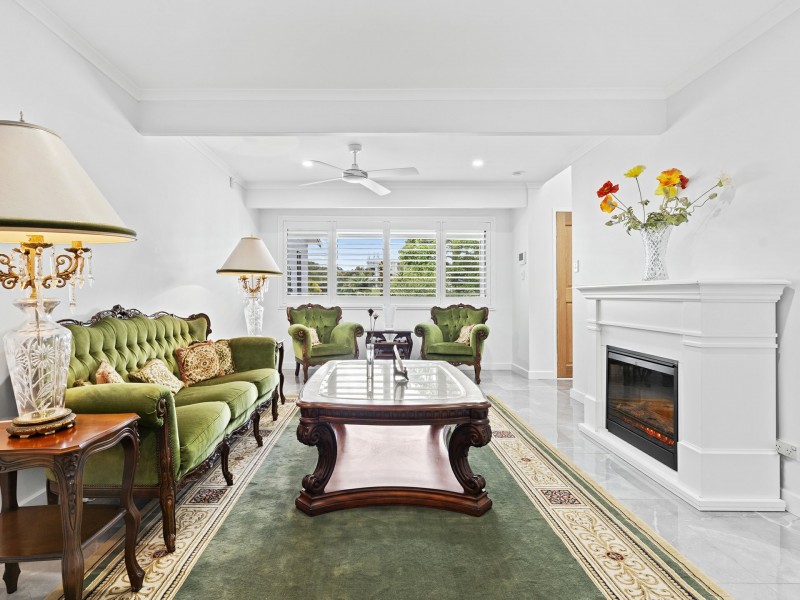 11 Kernow Street, Robertson QLD 4109