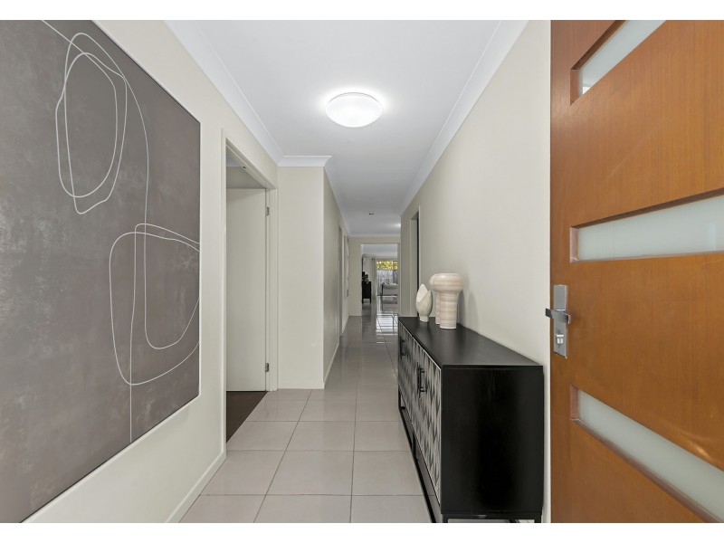 31 Obrist Place, Rochedale QLD 4123
