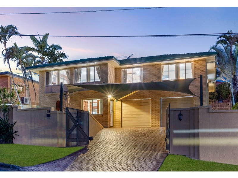 19 Jacqueline Avenue, Springwood QLD 4127