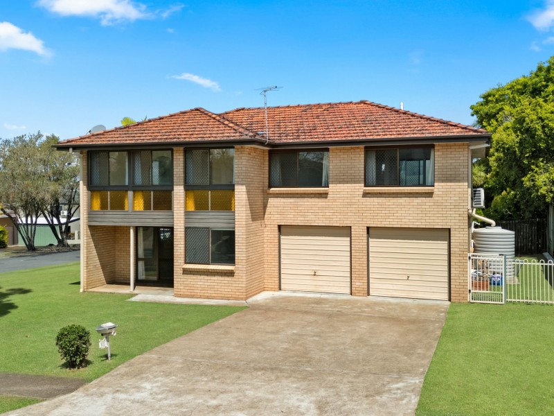 31 Chauvin Street, Robertson QLD 4109