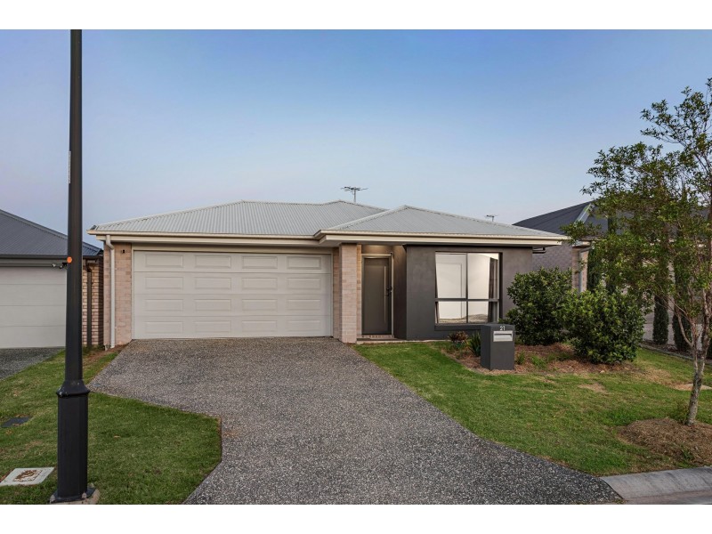 21 Ironbark Avenue, Park Ridge QLD 4125