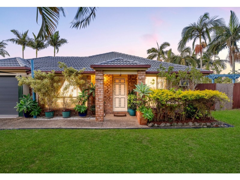 33 Chesterfield Crescent, Kuraby QLD 4112