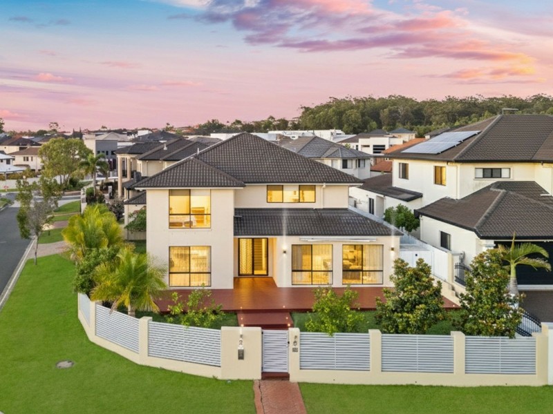 2 Snowbell Close, Stretton QLD 4116