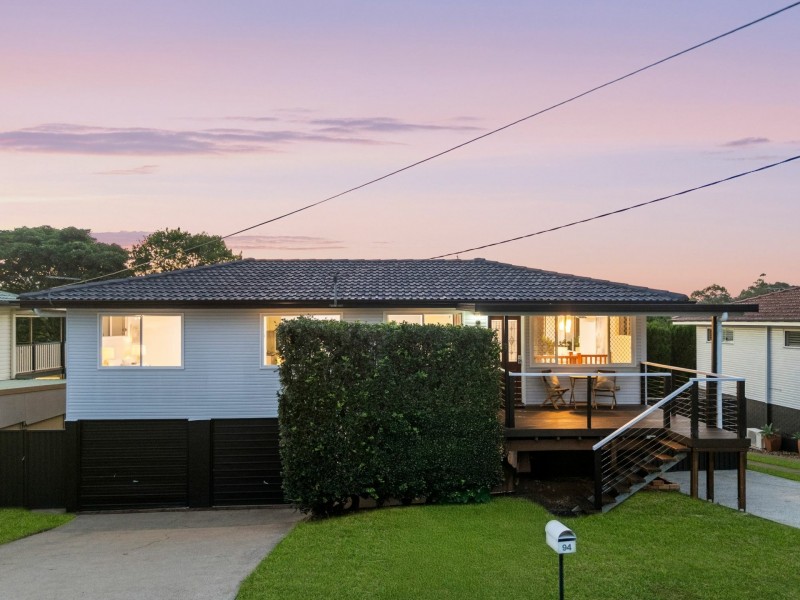 94 Mingera Street, Mansfield QLD 4122