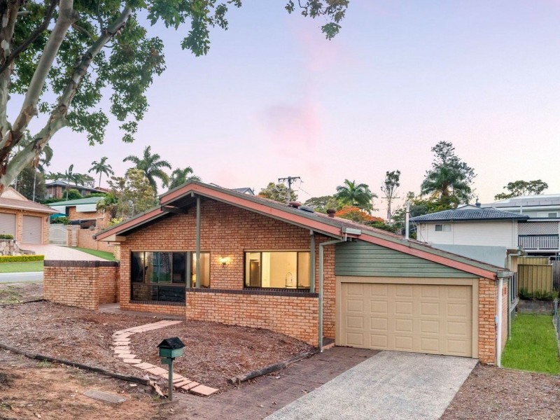 5 Debenham Street, Sunnybank Hills QLD 4109