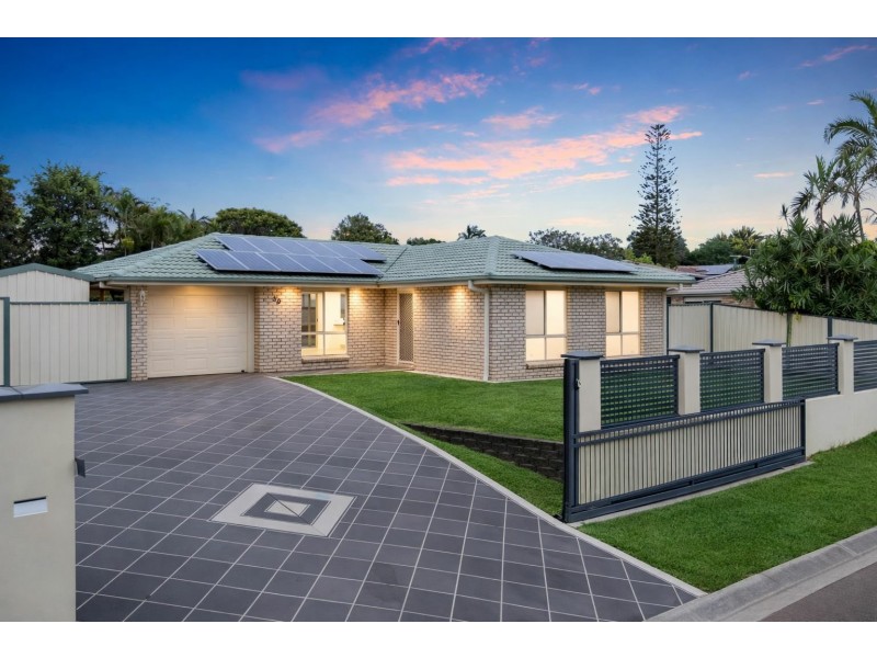 30 Bushland Drive, Regents Park QLD 4118