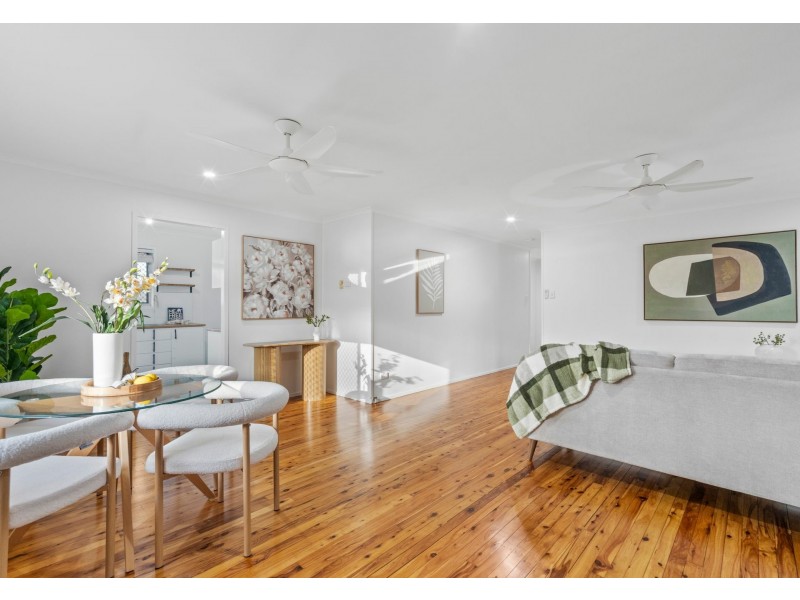 42 Eastwood Drive, Mansfield QLD 4122