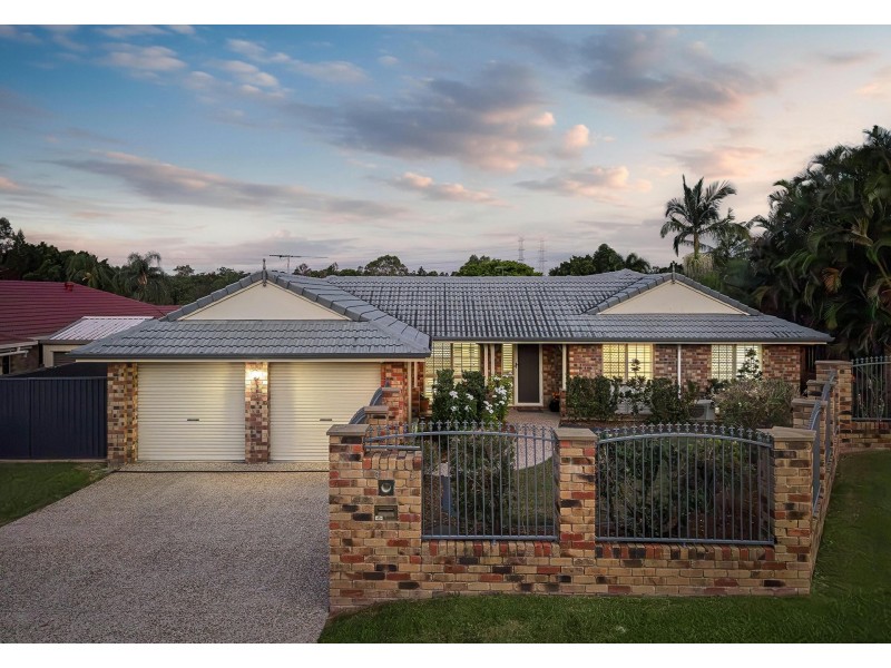 3 Lexington Place, Wishart QLD 4122