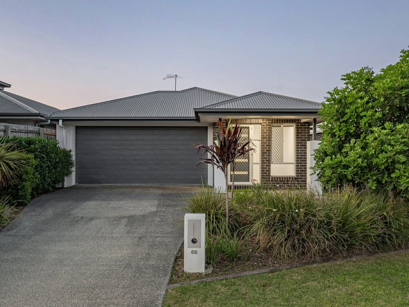 68 Rural Street, Park Ridge QLD 4125