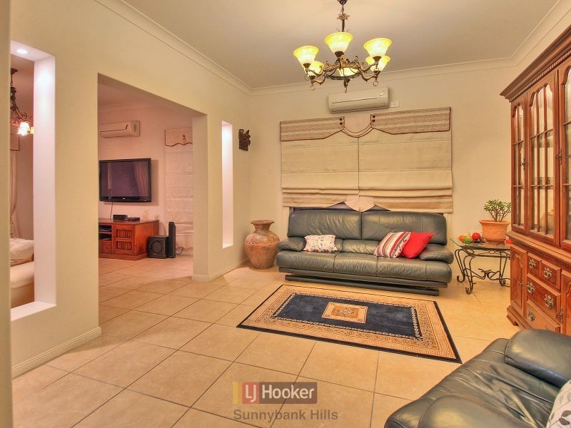 48 Dellforest Drive, Calamvale QLD 4116