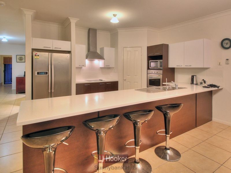 48 Dellforest Drive, Calamvale QLD 4116