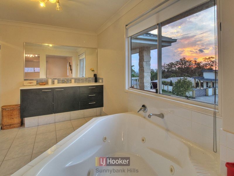 48 Dellforest Drive, Calamvale QLD 4116