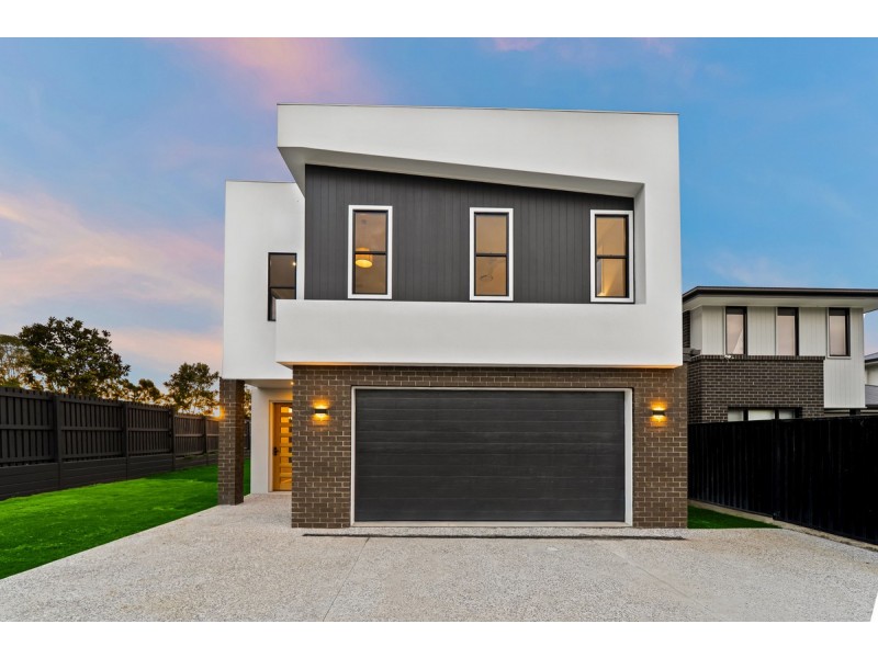 2 Montgomery Circuit, Pallara QLD 4110