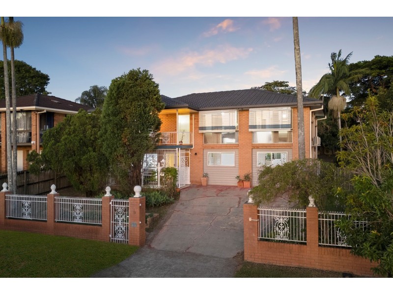 15 Kidd Street, Robertson QLD 4109