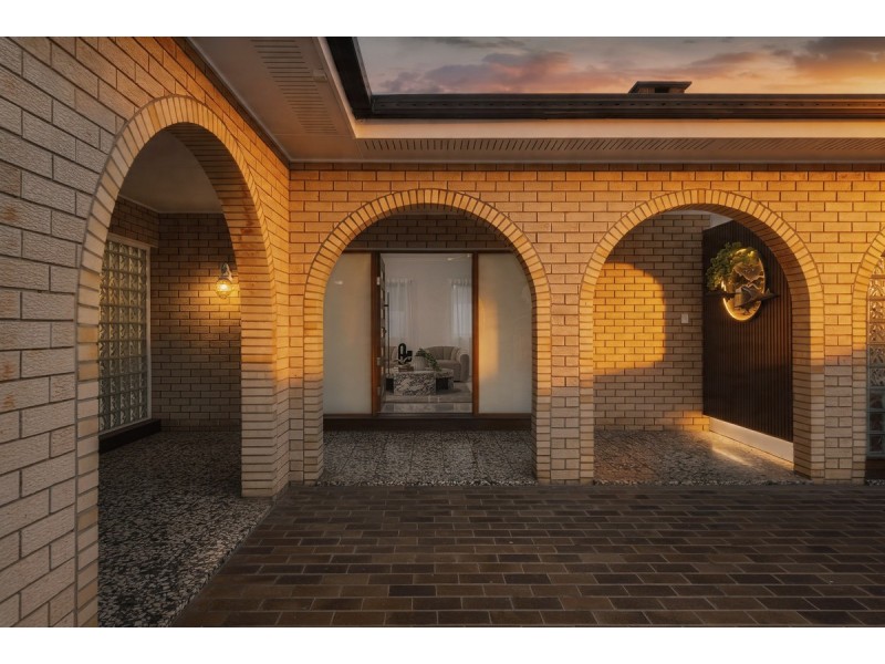 41 Davrod Street, Robertson QLD 4109