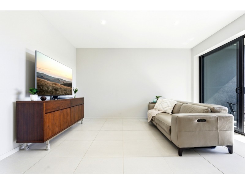 305/3 Grout Street, Macgregor QLD 4109