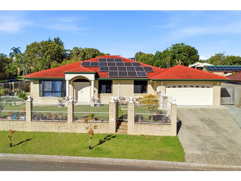 105 The Village Avenue, Coopers Plains QLD 4108