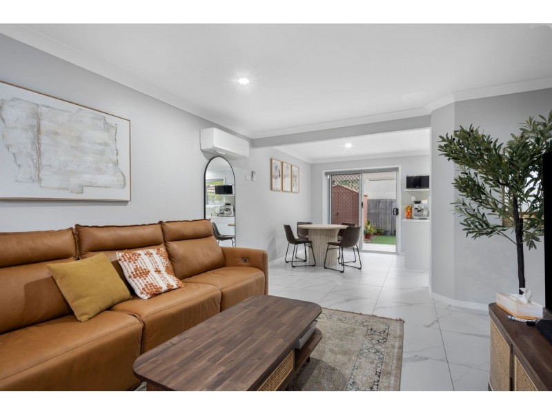 43/8 Earnshaw Street, Calamvale QLD 4116