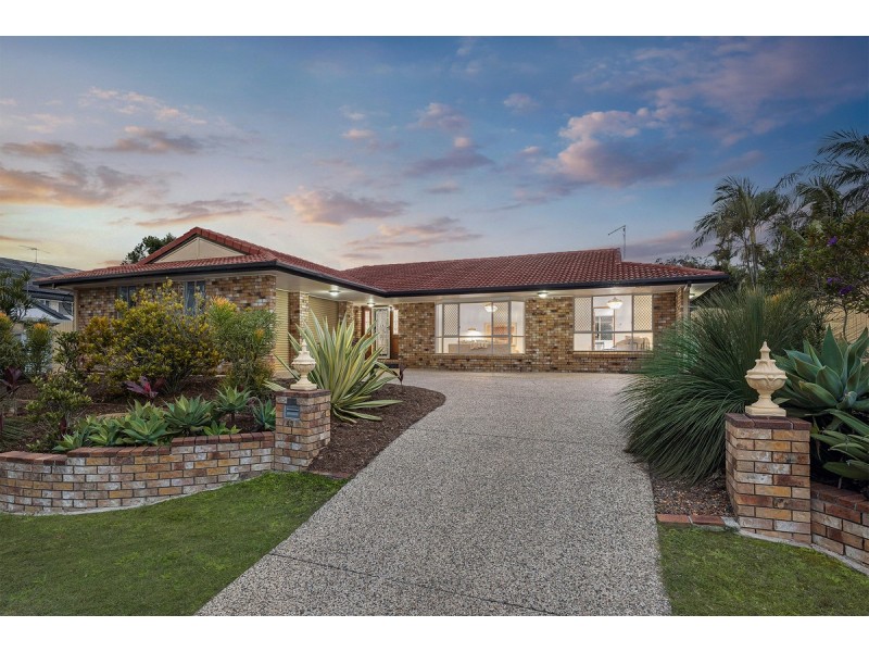 43 Casuarina Crescent, Calamvale QLD 4116