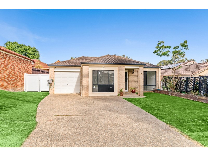 7 Muscovy Place, Forest Lake QLD 4078