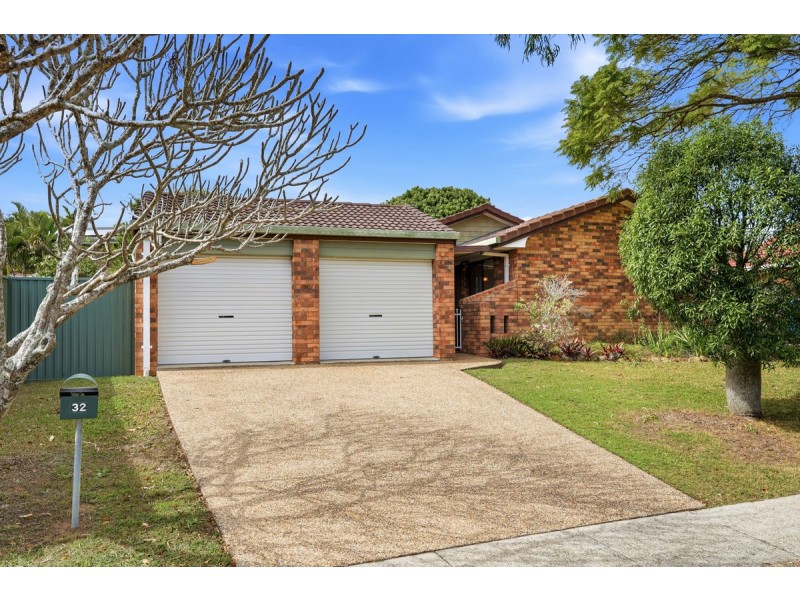 32 Chateau Street, Calamvale QLD 4116