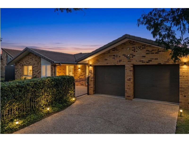 21 Eisenhower Street, Stretton QLD 4116