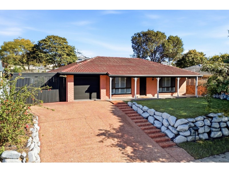 4 Nardie Street, Eight Mile Plains QLD 4113