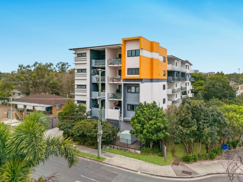101/3 Grout Street, Macgregor QLD 4109