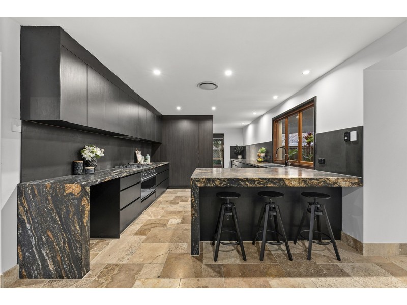 14 Falaise Place, Sunnybank Hills QLD 4109