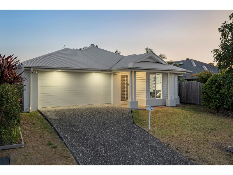 10 Satinash Street, Park Ridge QLD 4125