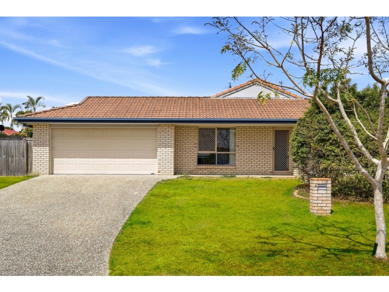 4 Tantanoola Street, Parkinson QLD 4115