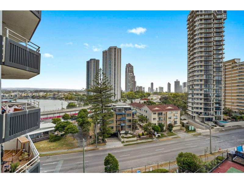 36/3458 Main Beach Parade, Surfers Paradise QLD 4217