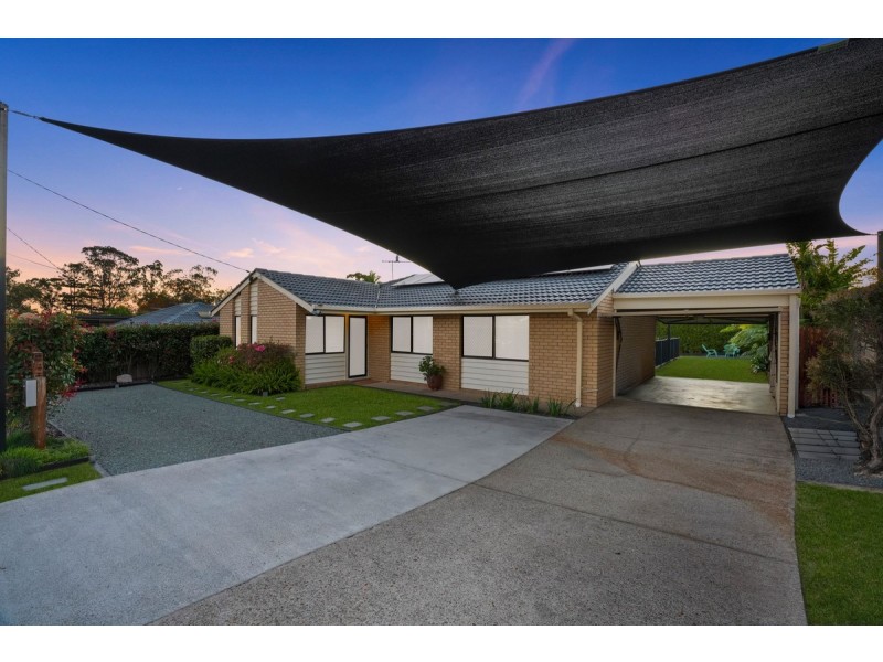 10 Caloola Drive, Springwood QLD 4127