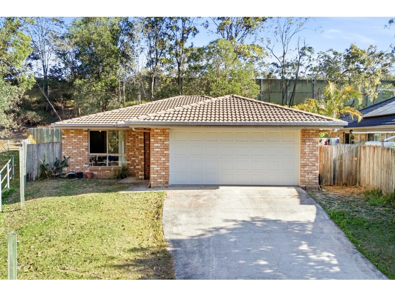 60 Watarrka Drive, Parkinson QLD 4115