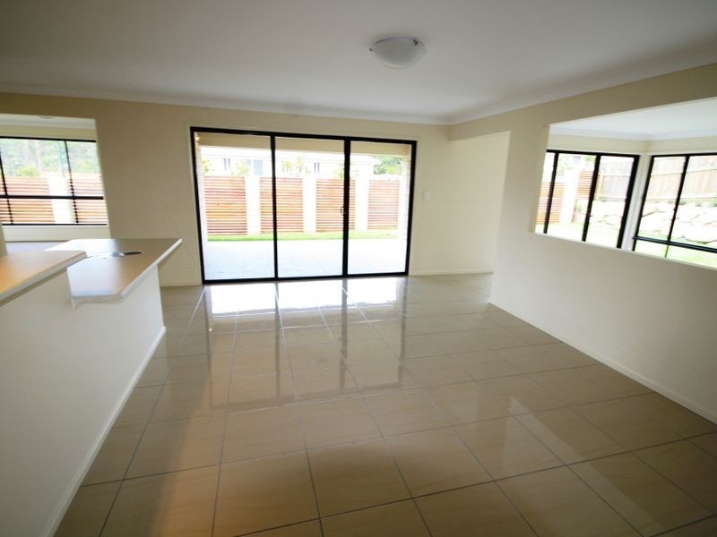 15 Tweeddale Circuit, Drewvale QLD 4116