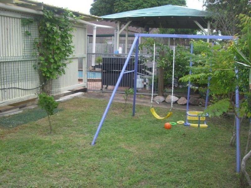 4 Sericea Street, Sunnybank Hills QLD 4109