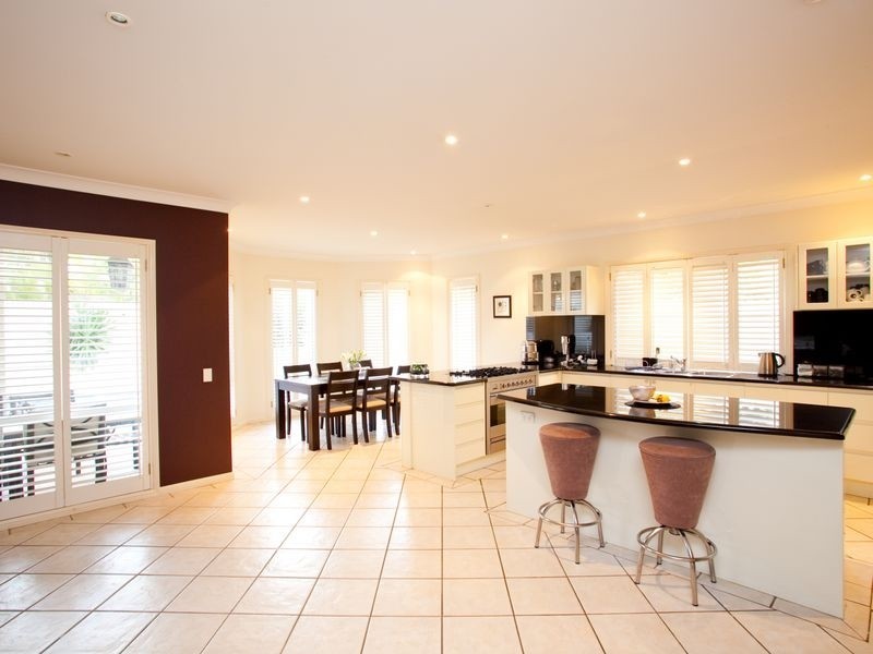 38 Billabong Place, Parkinson QLD 4115