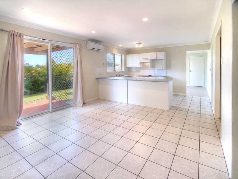 18 Picot Crescent, Runcorn QLD 4113