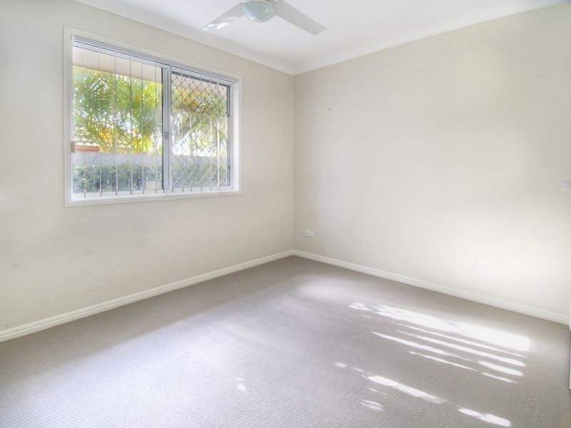 18 Picot Crescent, Runcorn QLD 4113