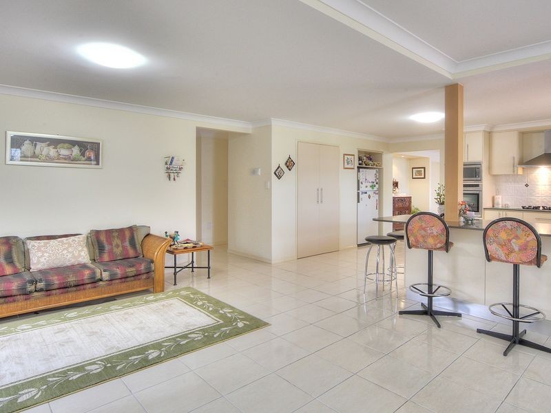 6 Narrun Place, Eight Mile Plains QLD 4113