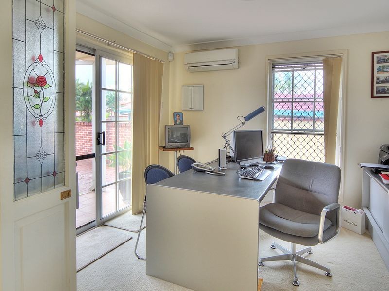 6 Narrun Place, Eight Mile Plains QLD 4113