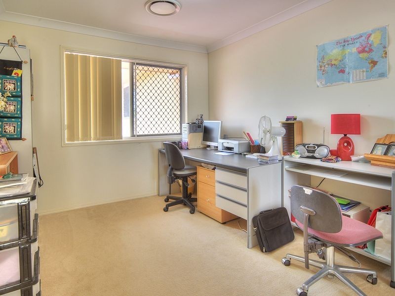 6 Narrun Place, Eight Mile Plains QLD 4113