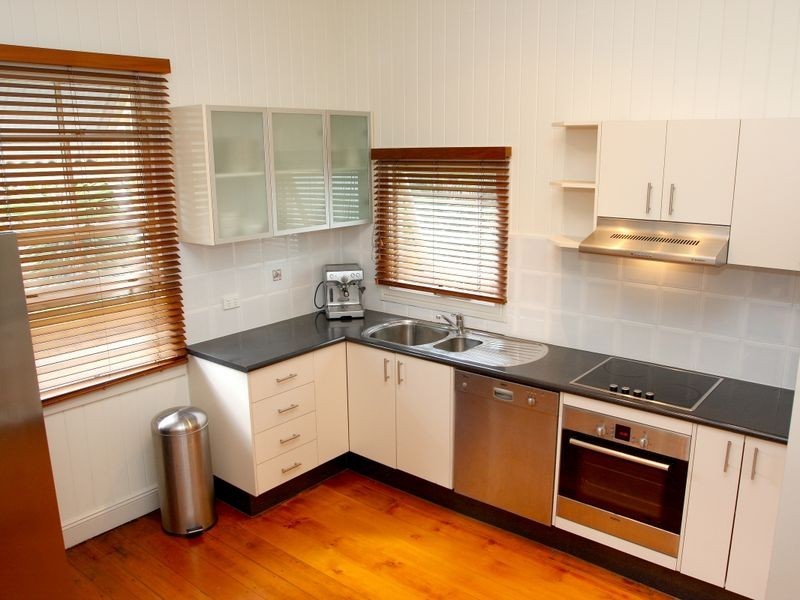 19 Breton Street, Sunnybank QLD 4109