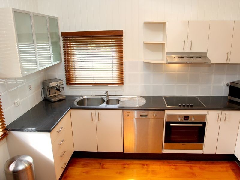 19 Breton Street, Sunnybank QLD 4109