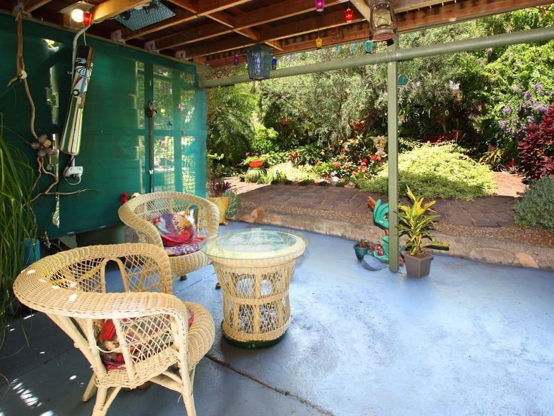 9 Thulimbah Street, Coopers Plains QLD 4108