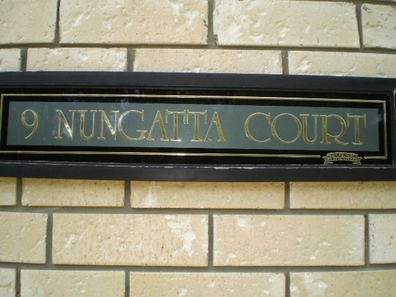 9 Nungatta Court, Parkinson QLD 4115